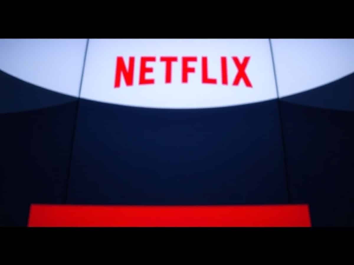 Las acciones de Netflix se desploman mientras Reed Hastings anuncia su salida